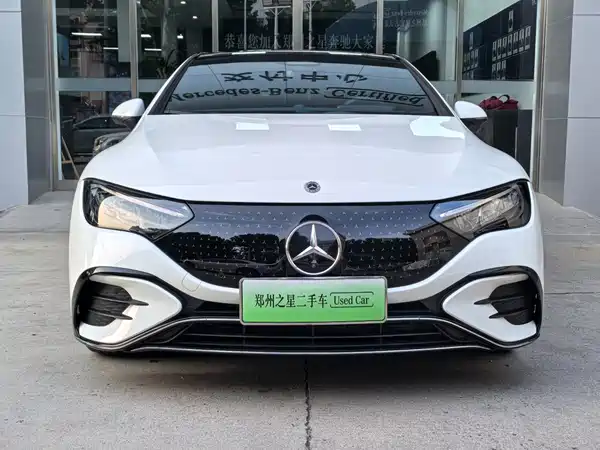 Mercedes-Benz EQE 2026