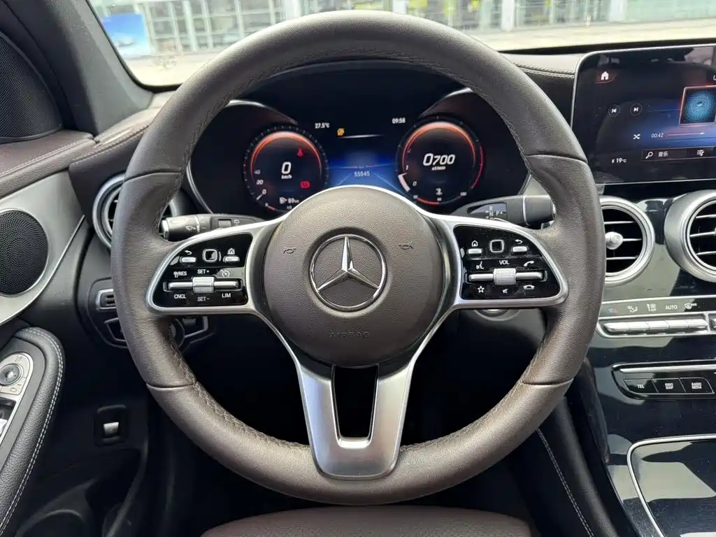 Mercedes-Benz GLC 2020