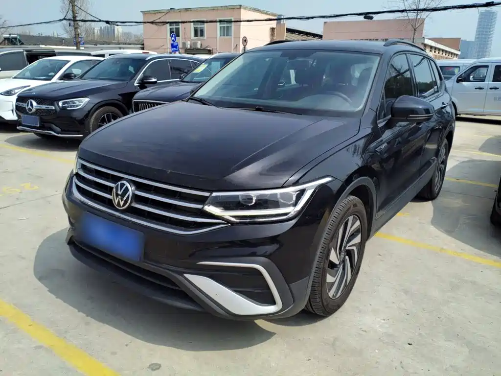 Volkswagen Tiguan L 2022
