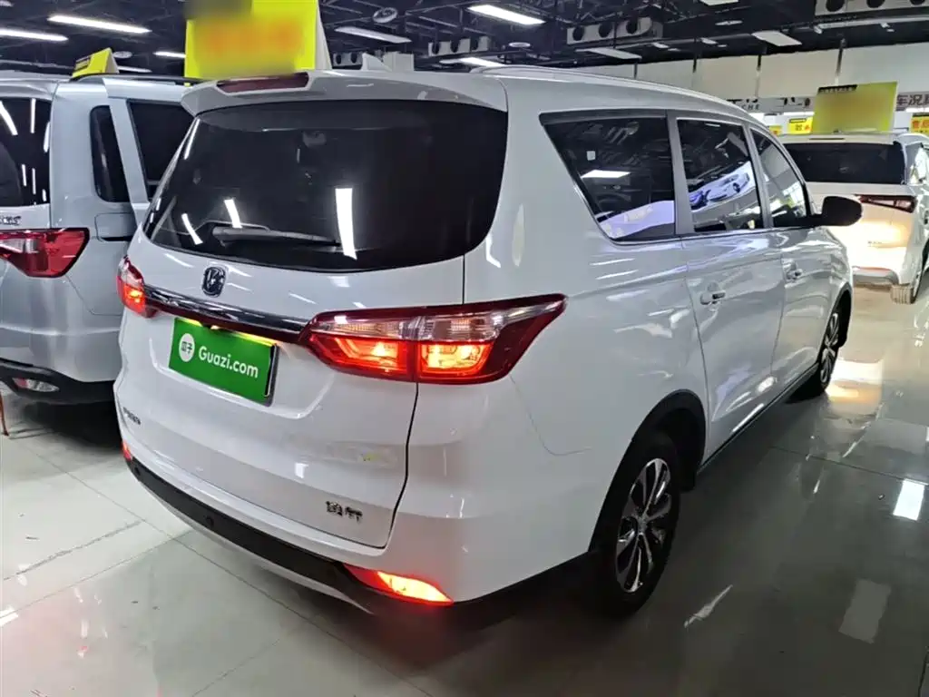 Changan Lingxuan 2018 — фото 7