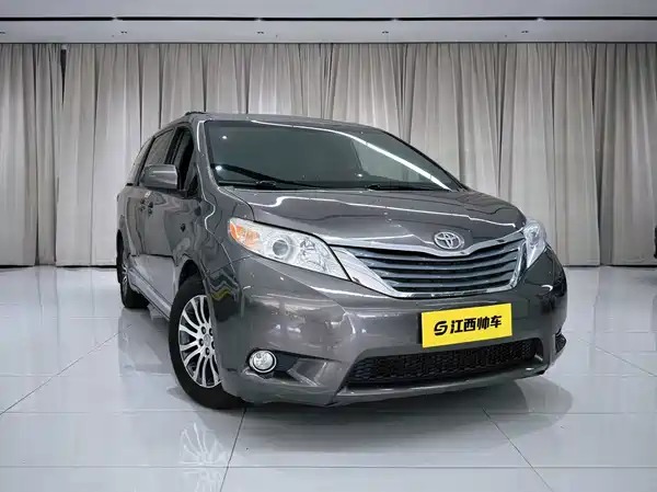 Toyota Sienna 2017