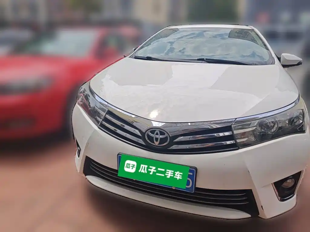 Toyota Corolla 2017 — фото 24