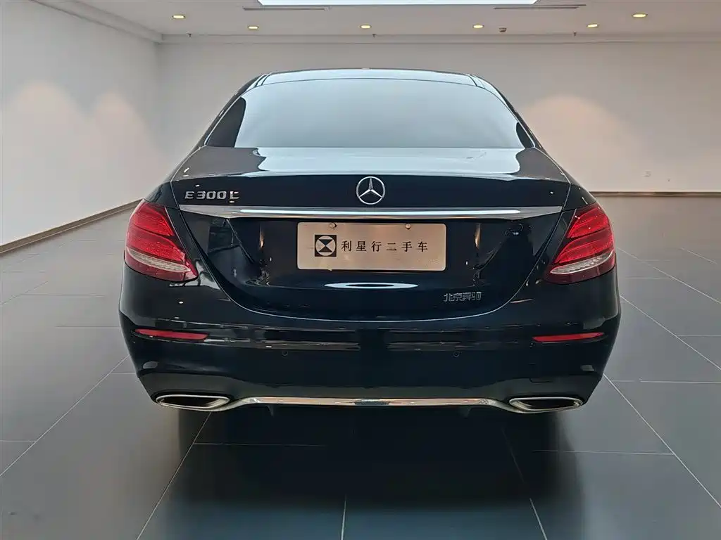Mercedes-Benz E-Class 2016