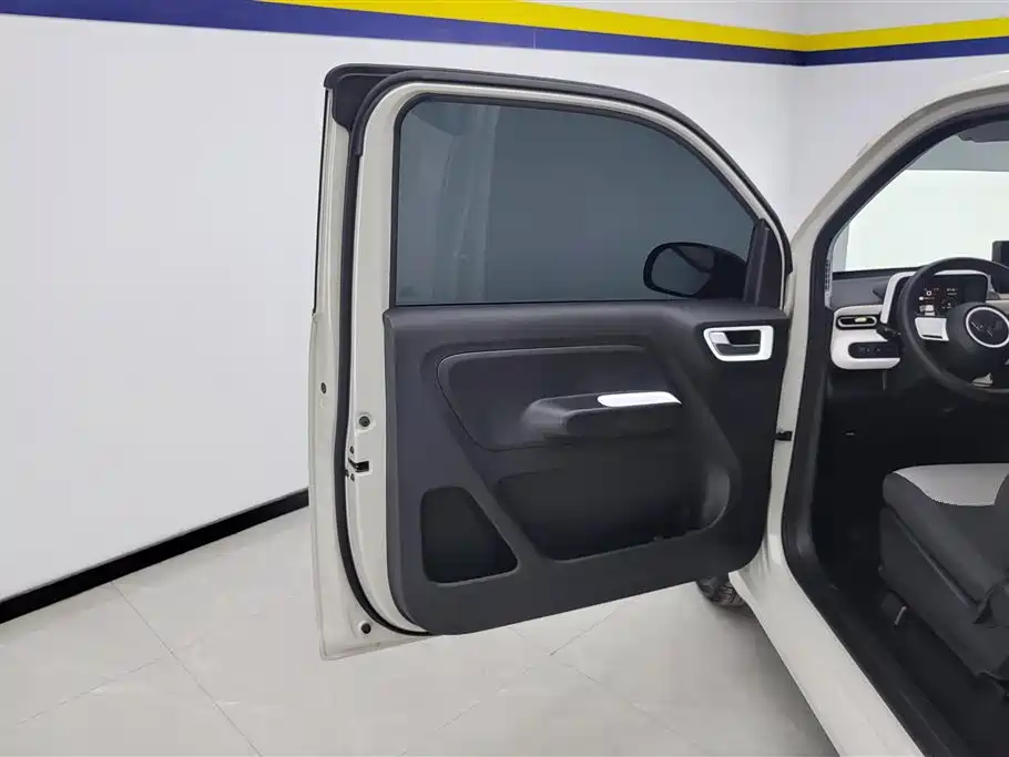 Wuling MINIEV 2024