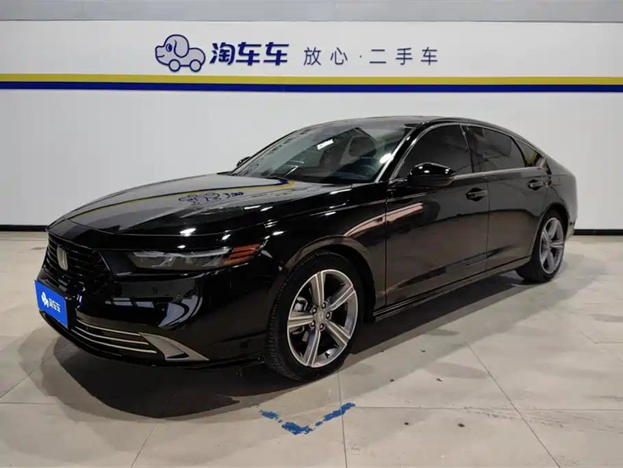 Honda Accord 2024 — фото 1