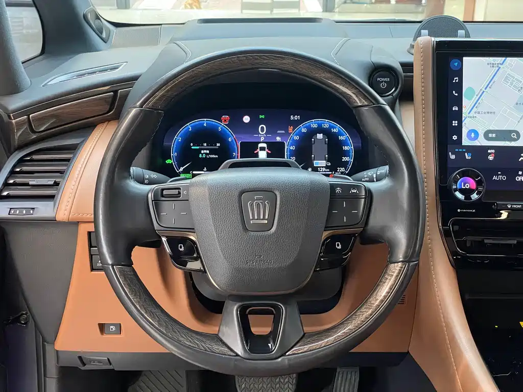 Toyota Vellfire 2024 — фото 25