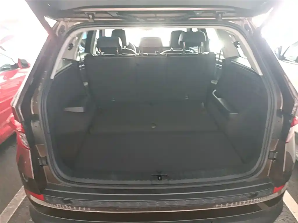 Skoda Kodiaq 2019 — фото 19