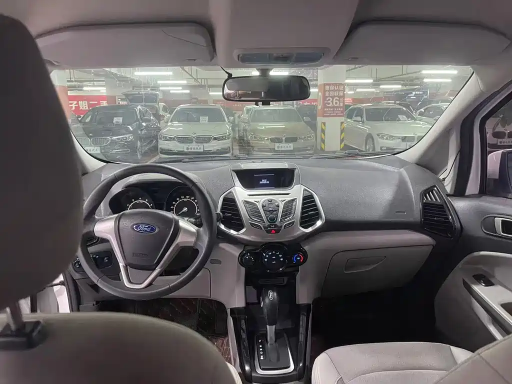 Ford EcoSport 2016 — фото 6