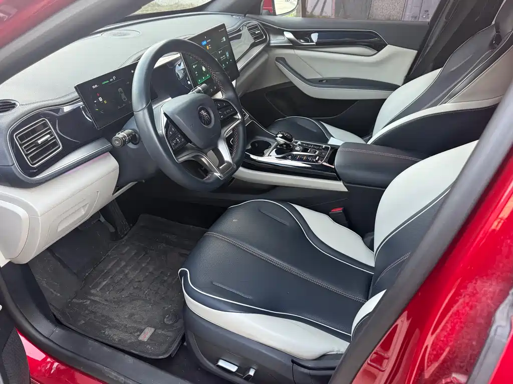 BYD Qin PLUS 2023 — фото 11