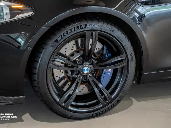 BMW M5 2014