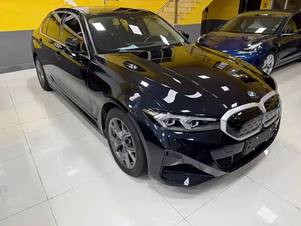 BMW i3 2022
