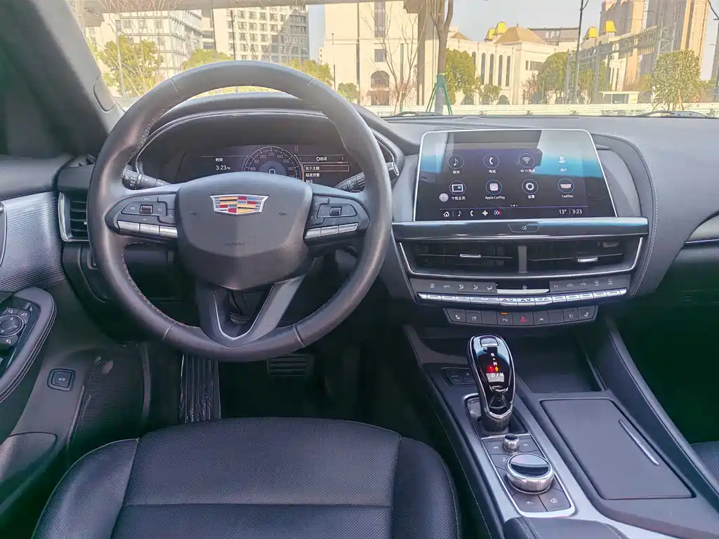 Cadillac CT5 2023 — фото 16