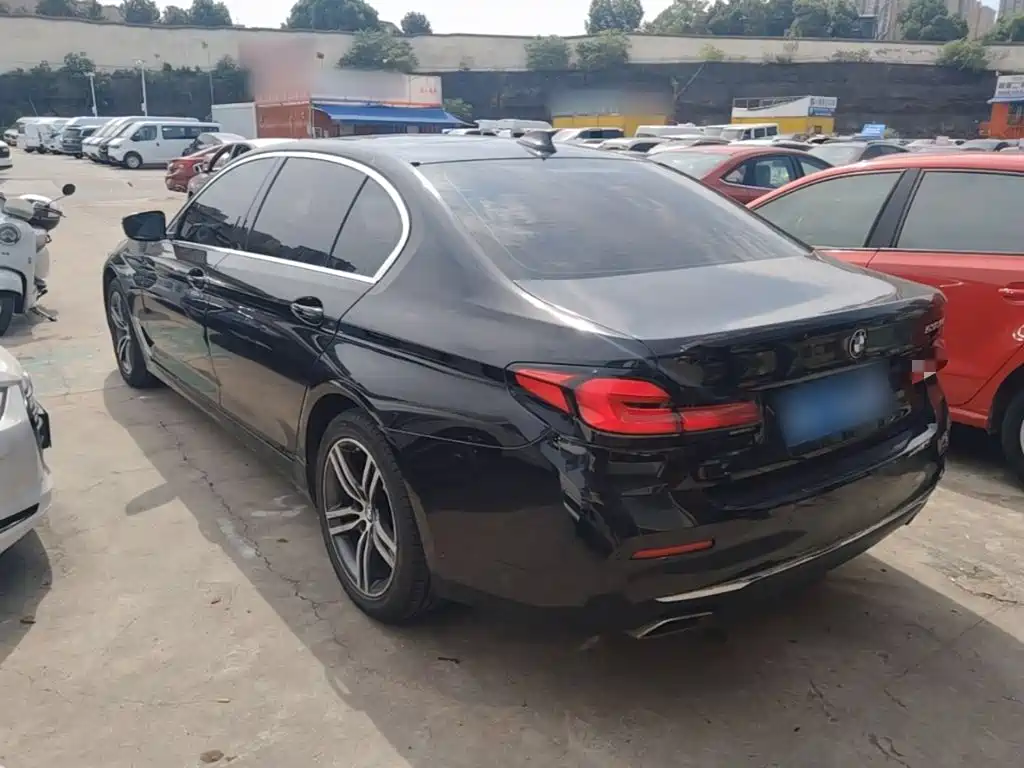BMW 5 Series 2020