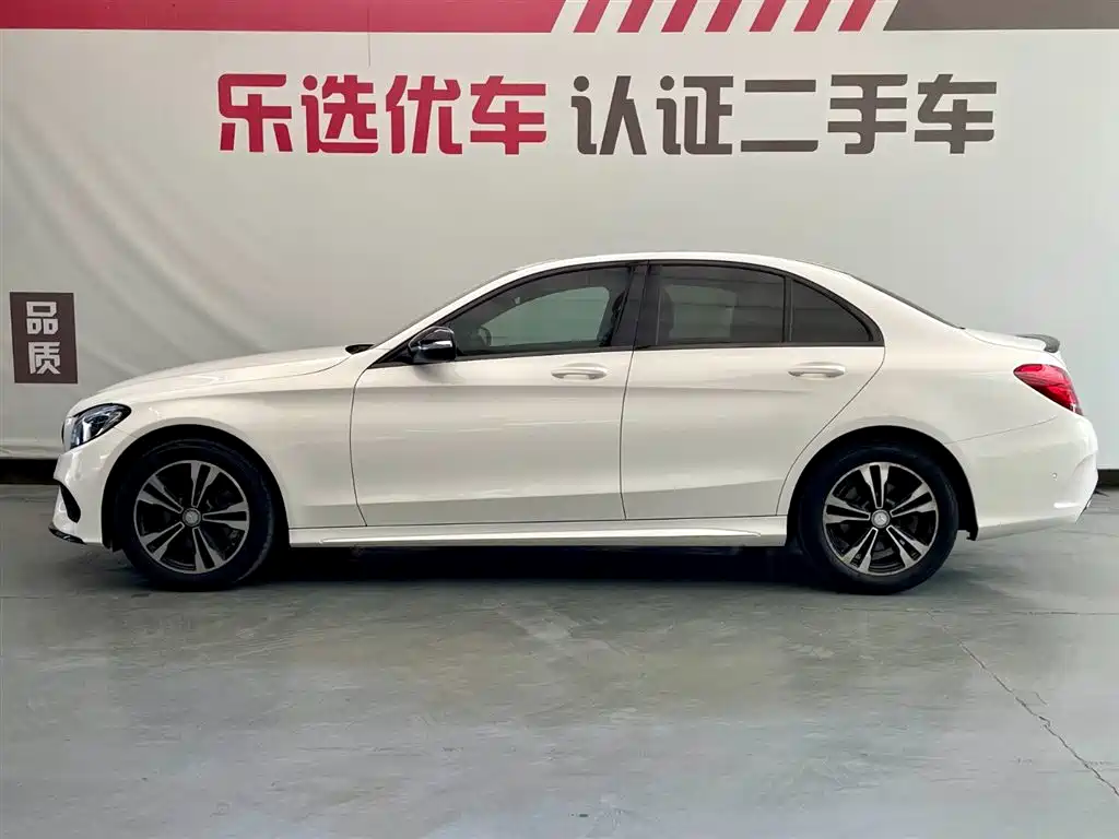 Mercedes-Benz C-Class 2017