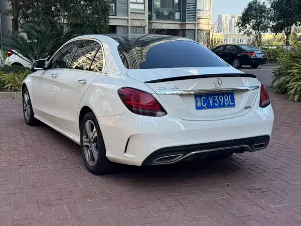 Mercedes-Benz C-Class 2021