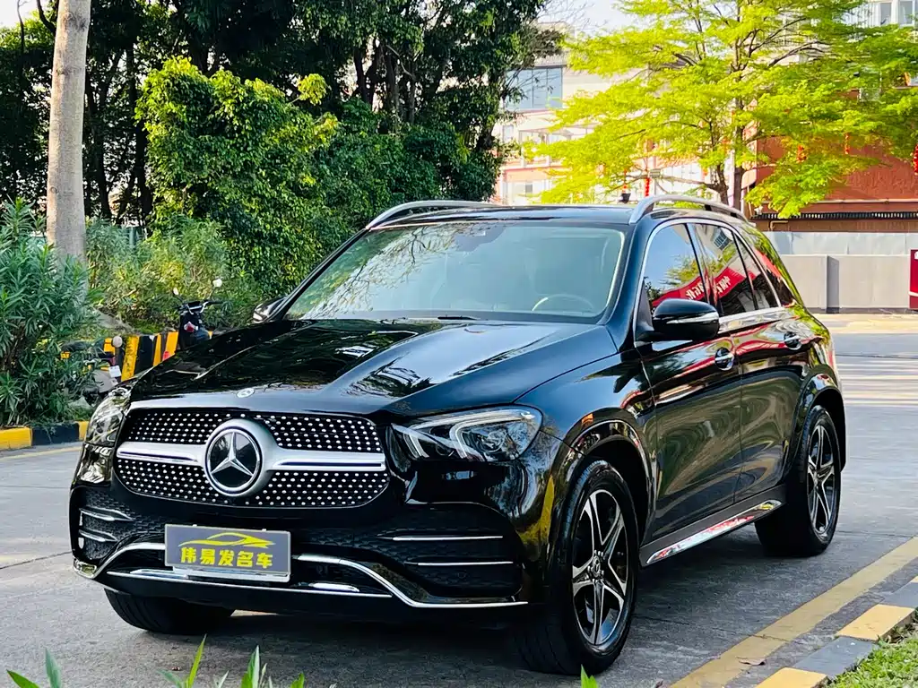 Mercedes-Benz GLE 2022 — фото 1