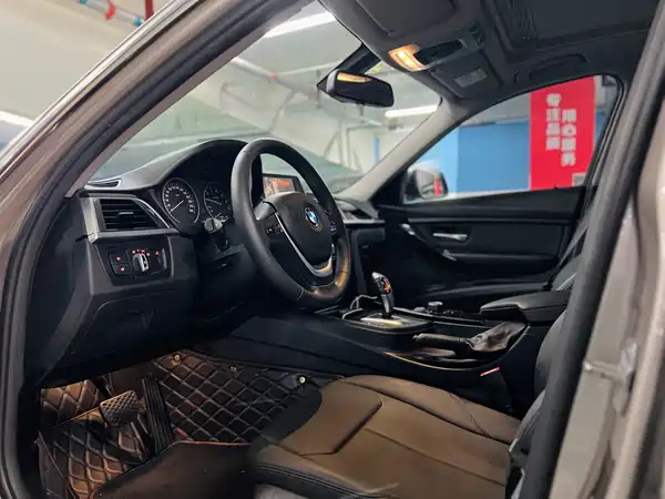 BMW 3 Series 2017