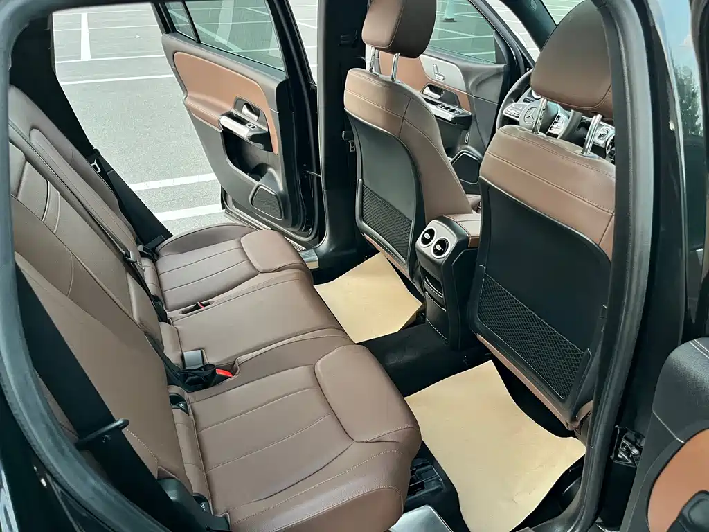 Mercedes-Benz GLB 2020 — фото 13
