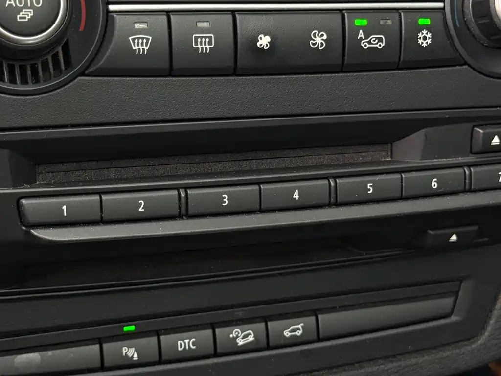 BMW X5 2008 — фото 15
