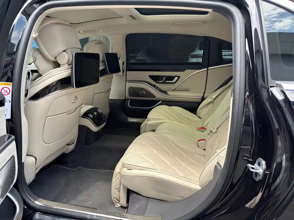 Mercedes-Benz S-Class 2023 — фото 8