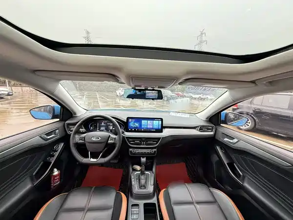 Ford Focus 2022