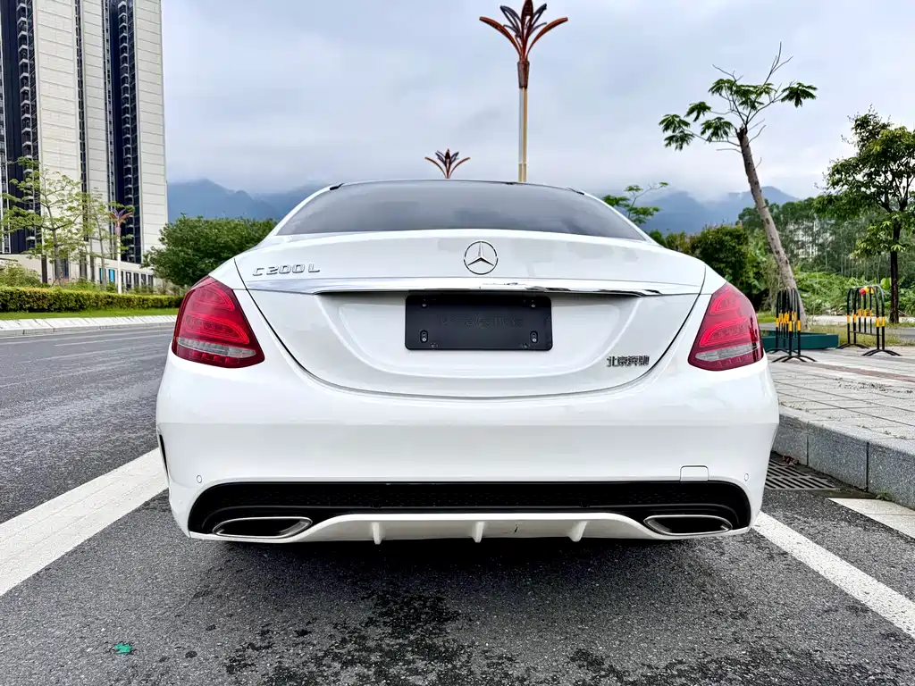 Mercedes-Benz C-Class 2018