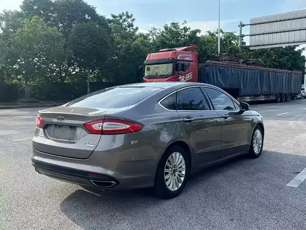Ford Mondeo 2014