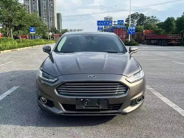 Ford Mondeo 2014