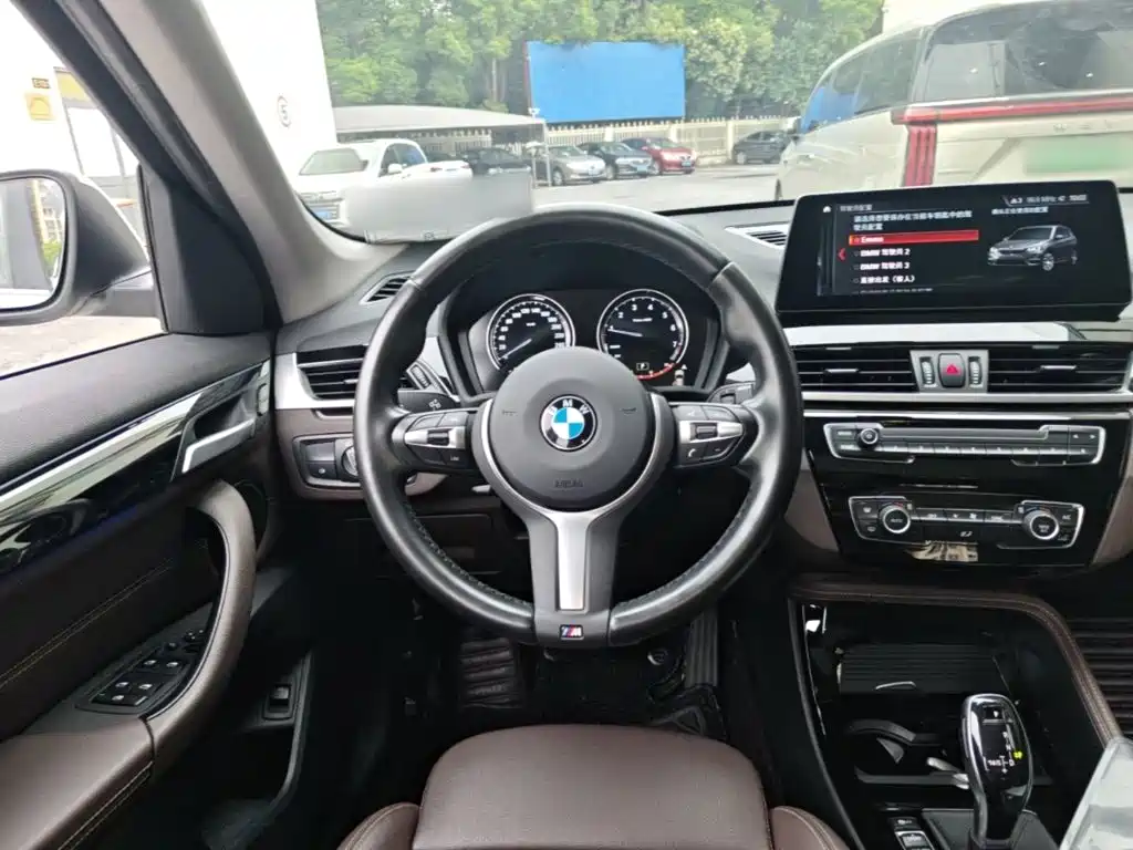 BMW X1 2020 — фото 11