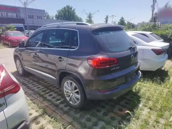 Volkswagen Tiguan 2014