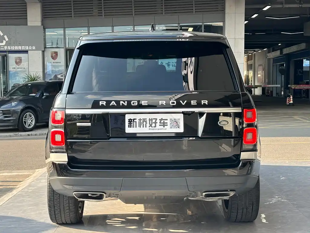 Land Rover Range Rover 2020 — фото 21