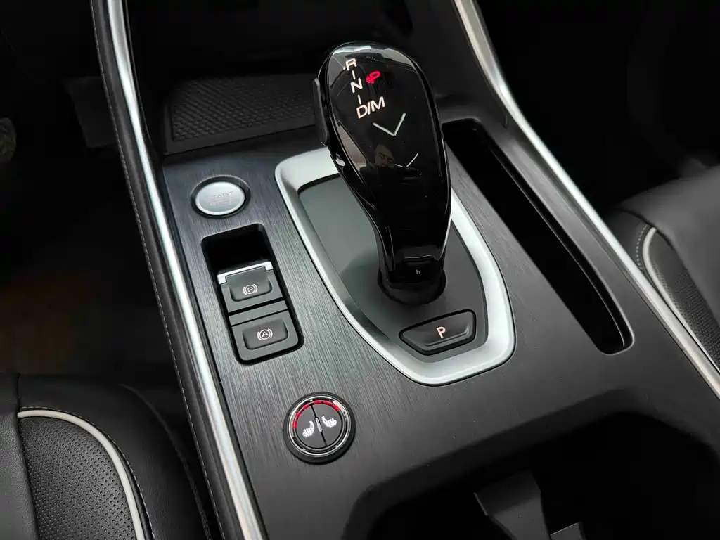 Haval H6 2023 — фото 12