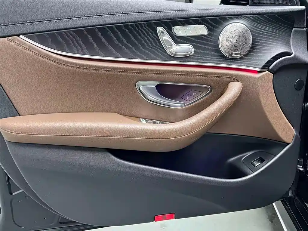 Mercedes-Benz E-Class 2019