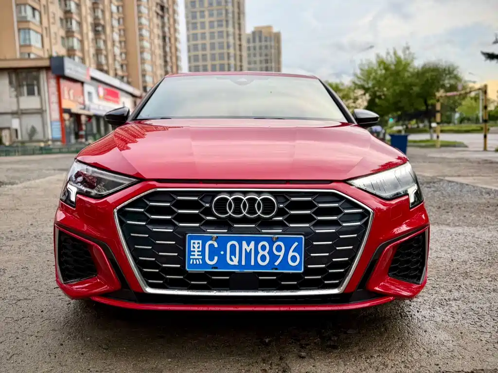 Audi A3 2022 — фото 2
