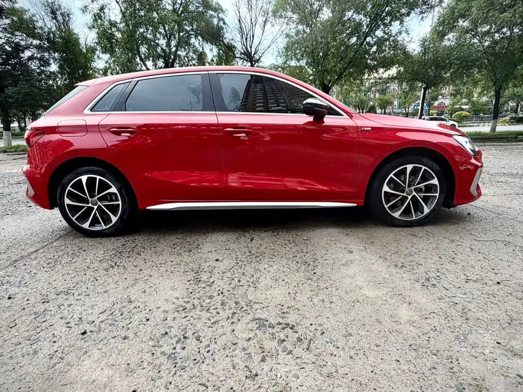 Audi A3 2022 — фото 7