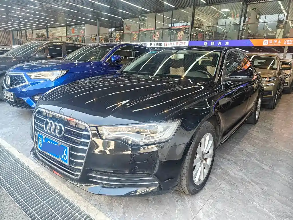 Audi A6L 2015 — фото 1