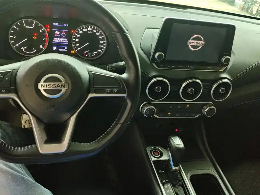 Nissan Sylphy 2019 — фото 12