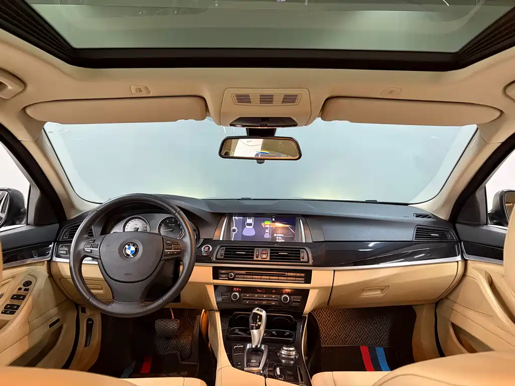 BMW 5 Series 2013 — фото 14
