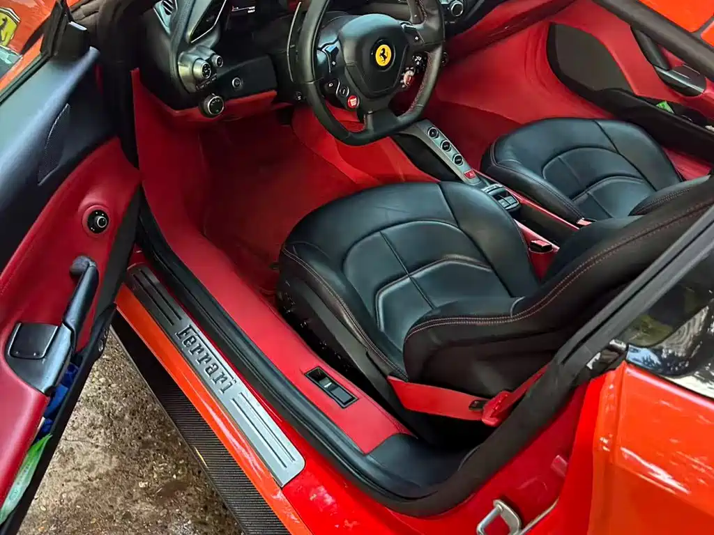 Ferrari 488 2016 — фото 3