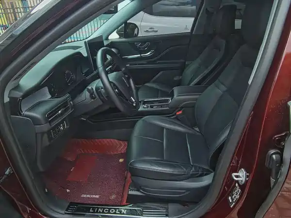 Lincoln Corsair 2021