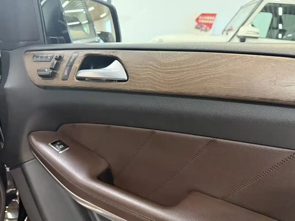 Mercedes-Benz GL-Class 2014 — фото 15