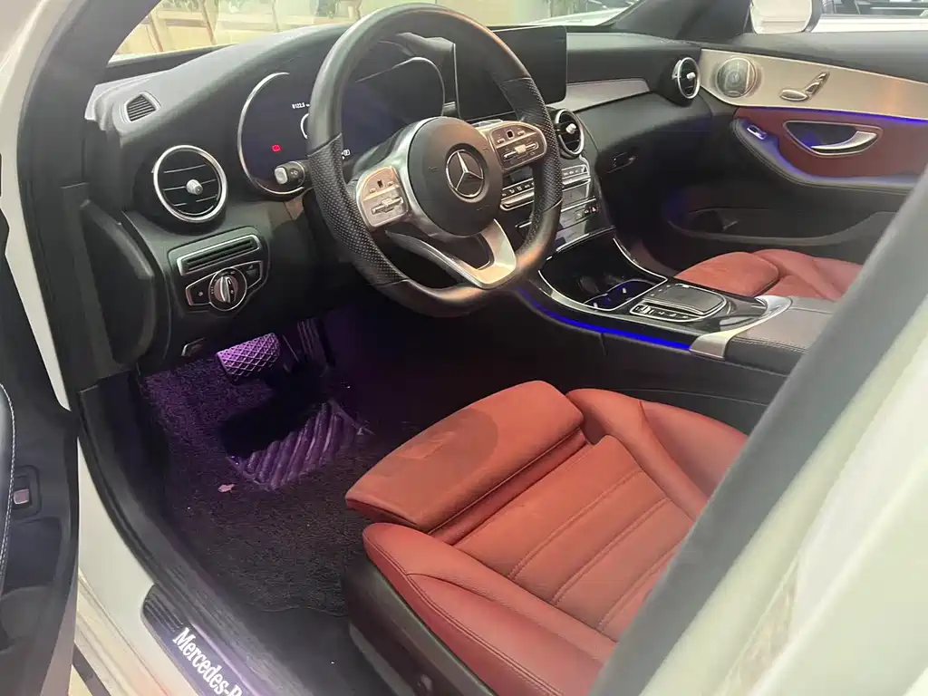 Mercedes-Benz C-Class 2021