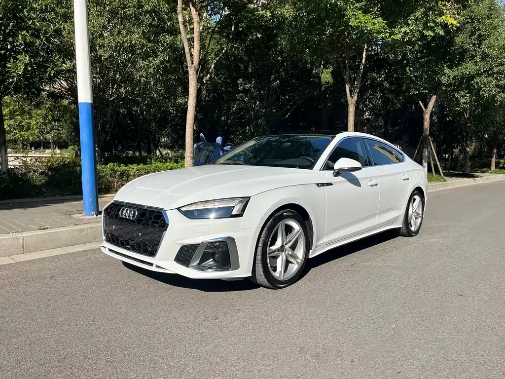 Audi A5 2023 — фото 1
