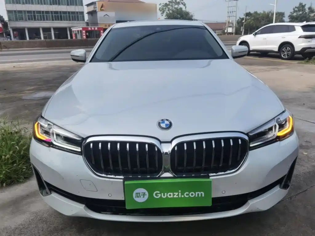 BMW 5 Series 2022