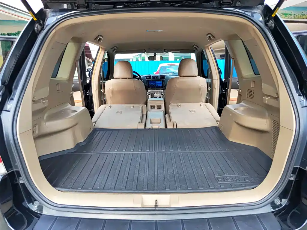 Toyota Highlander 2014 — фото 28