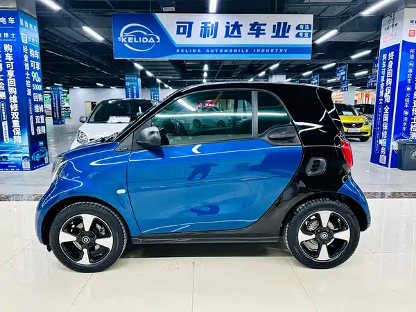 smart fortwo 2018