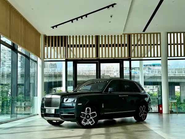 Rolls-Royce Cullinan 2019