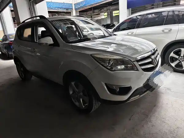 Changan CS35 2015