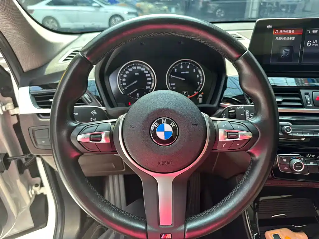 BMW X1 2022 — фото 10