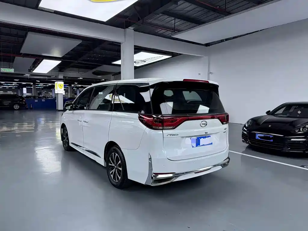 GAC Motor Trumpchi M8 2022 — фото 13
